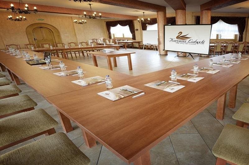 Wyposażenie sali konferencyjnej 