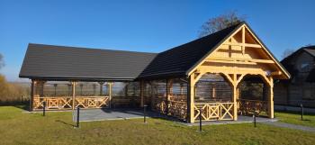 Wiata Karczma Łabędź 2 zewnątrz